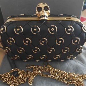 $2385 RETAIL- Alexander McQueen Black and Gold Brass Skull Clutch Evening Bag